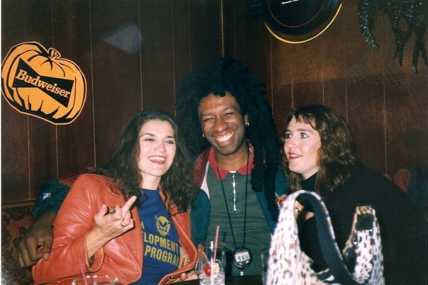 20152_1353972288922_1219886521_31053688_6845869_n