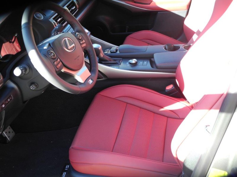 2016 Lexus IS 350 F Sport 012