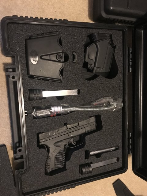 FB0C945E-4D4D-4B2C-A05B-DF5766BF0BCC